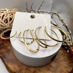 Forever‎ 21 Set of 3 Gold Tone Hoops NEW